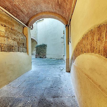 Ele Home Siena Exteriör bild