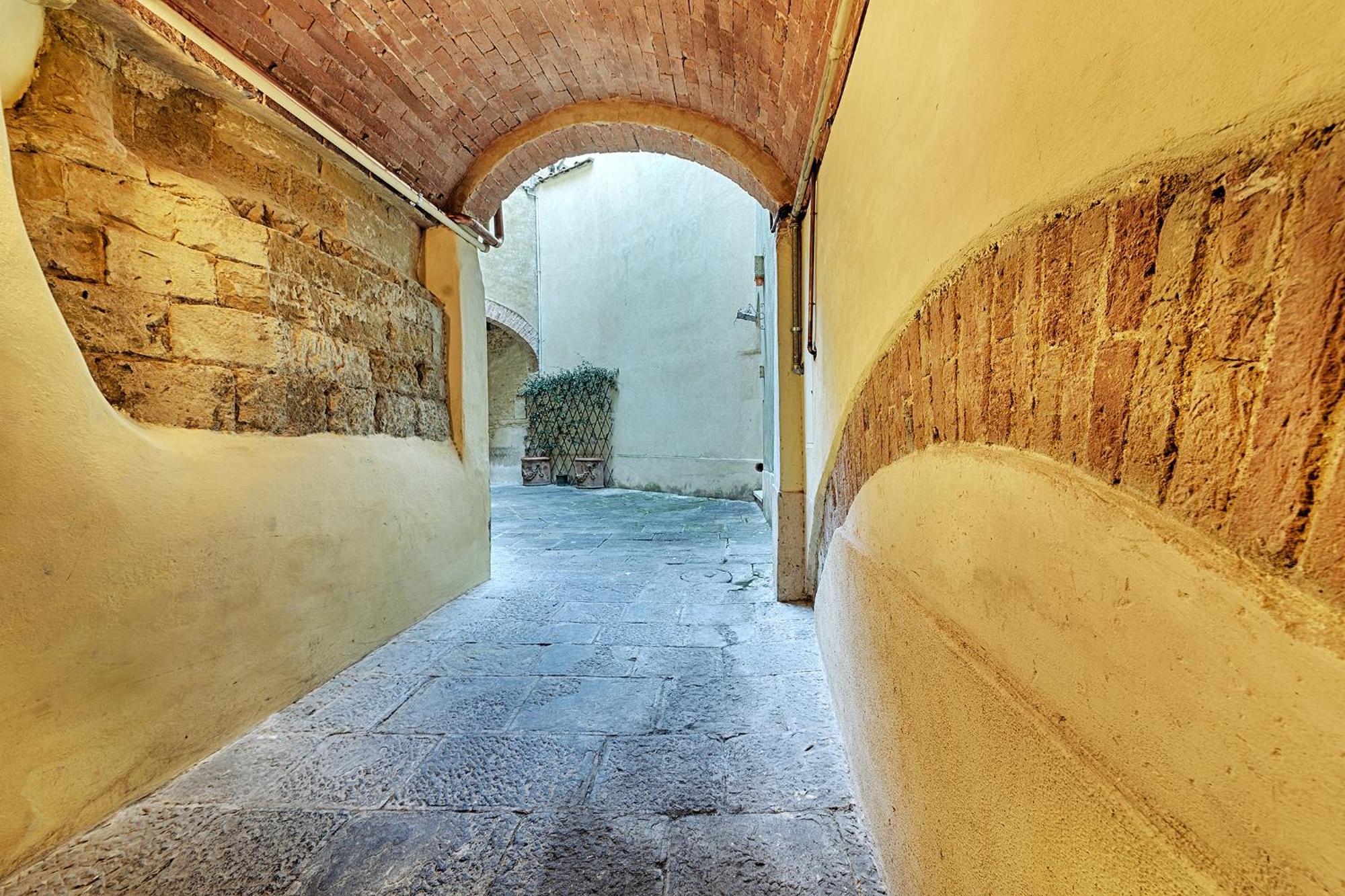 Ele Home Siena Exteriör bild